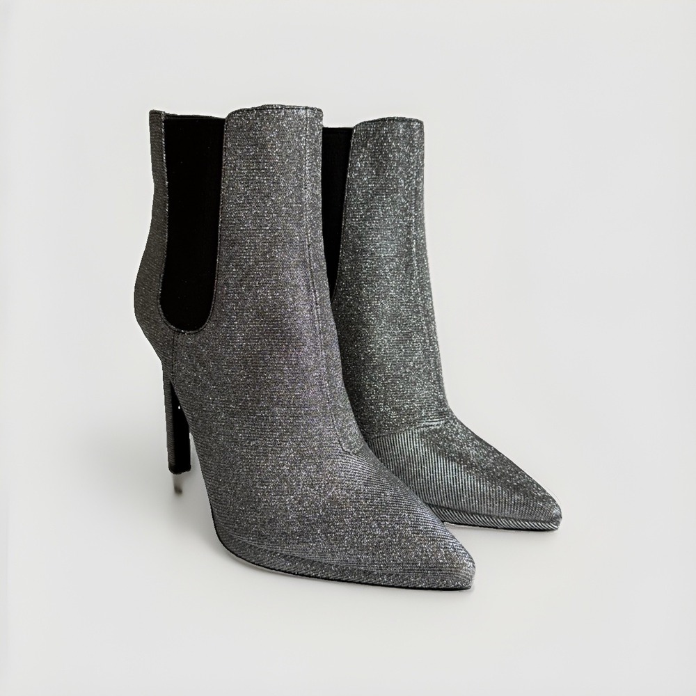 Michael Kors women's silver glitter pointed toe ankle boots size 9